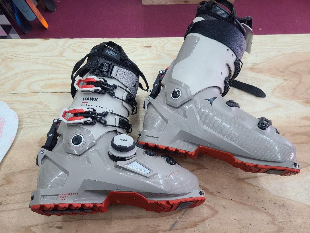 スキー 26-26.5 ATOMIC HAWX ULTRA XTD 130