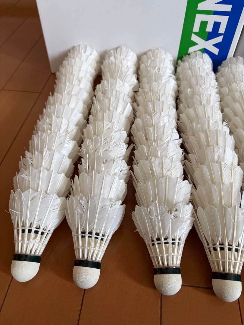 中古シャトル YONEX AEROSENSA 500 130個