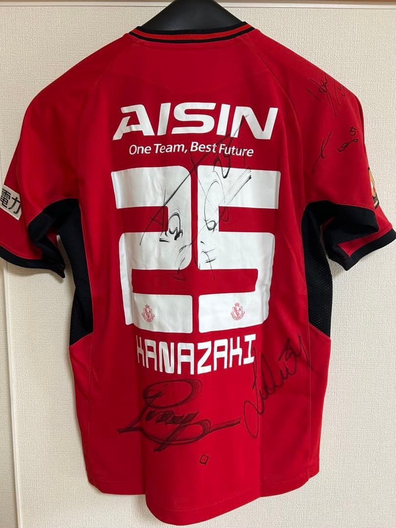 名古屋グランパス 2011 金崎夢生 優勝ロゴ（当時在籍選手サイン入）Ｏサイズ