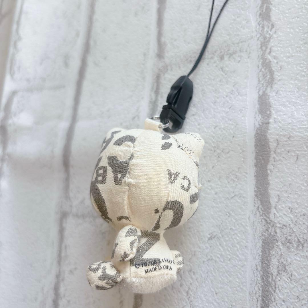 【レア未使用】HELLO KITTY ×ZUCCa20周年コラボストラップ
