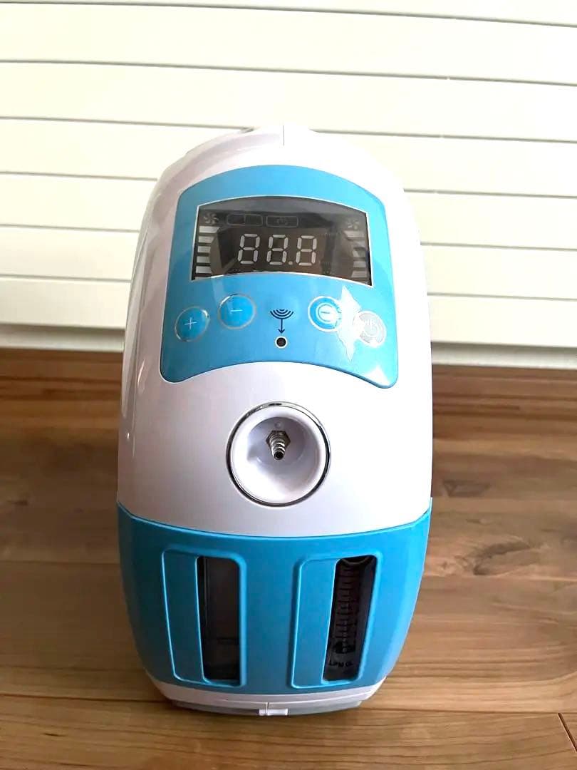 酸素濃縮器　MAF mini と酸素測定器