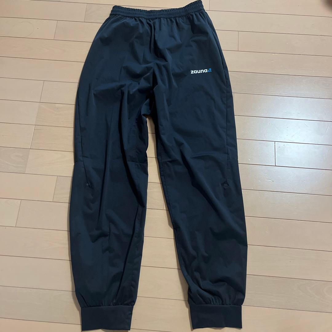 【美品】zaunaスーツ　XS