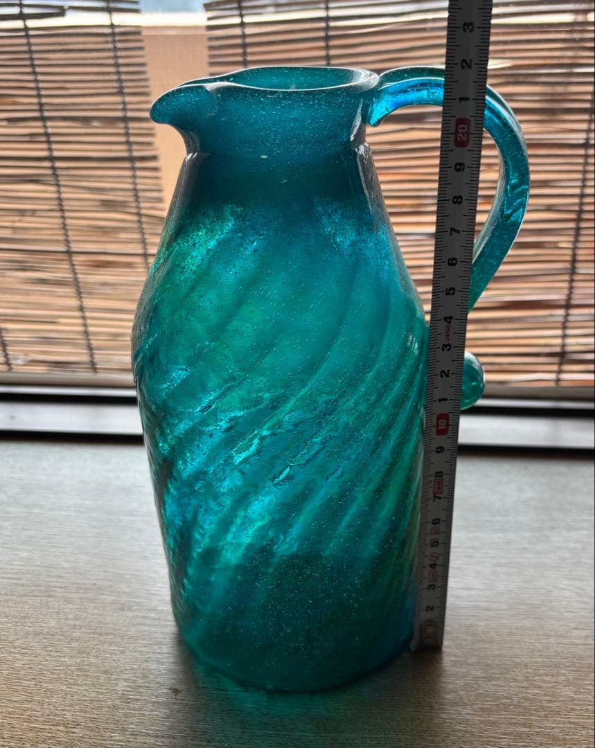 西川孝次　ガラス花瓶