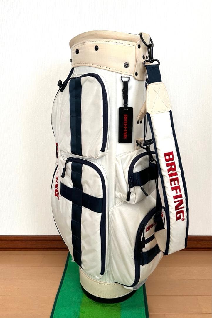 【六本木店オープン記念色】ブリーフィング キャディバッグ