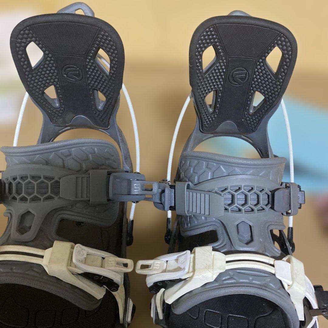 FLOW スノーボードビンディング グレー/ホワイト　M