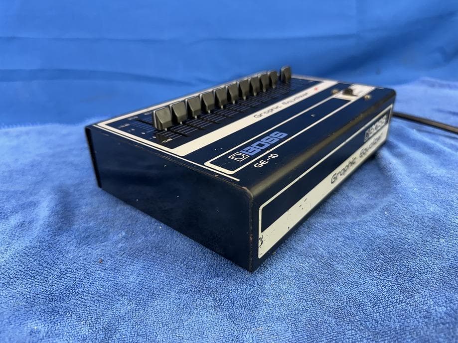 BOSS GE-10 GraphicEqualizerグラフィックイコライザー