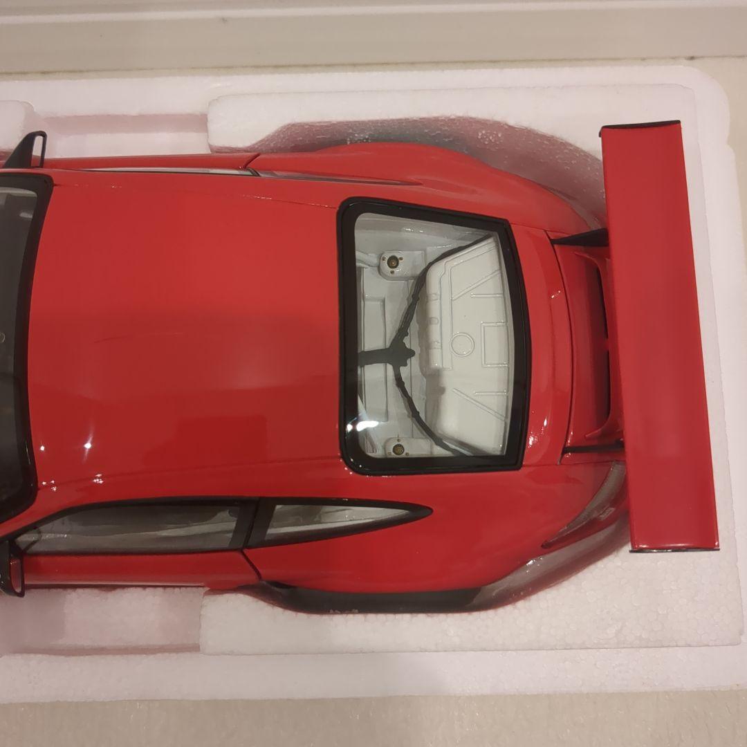 MINICHAMPS ポルシェ911 GT3 RSR - 2004 1:18