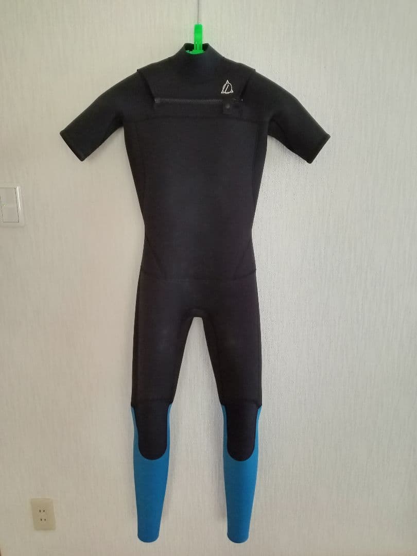 FEVR シーガルウェットスーツ 3ミリ Medium チェストジップ