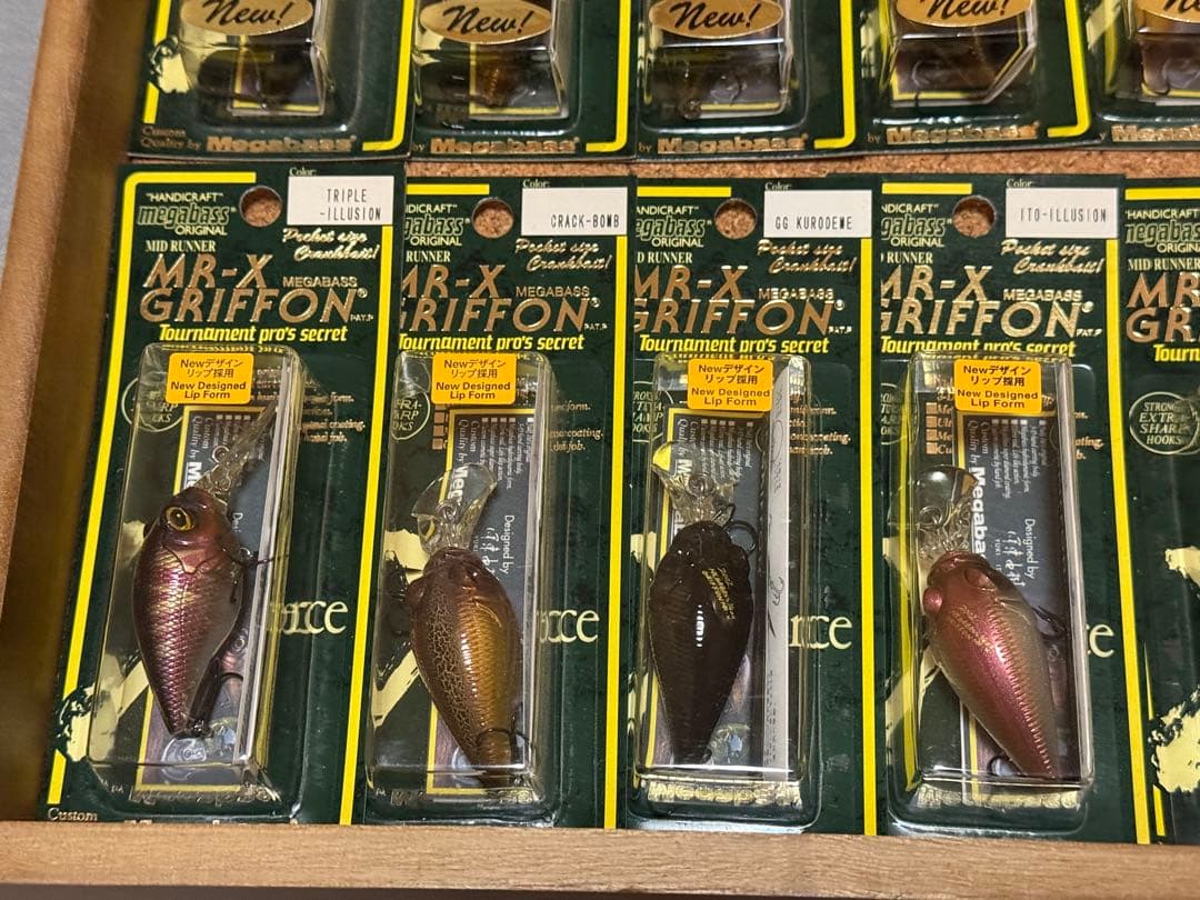 メガバス　MR-Xグリフォン　新品35個　2002年頃のカタログ全カラー