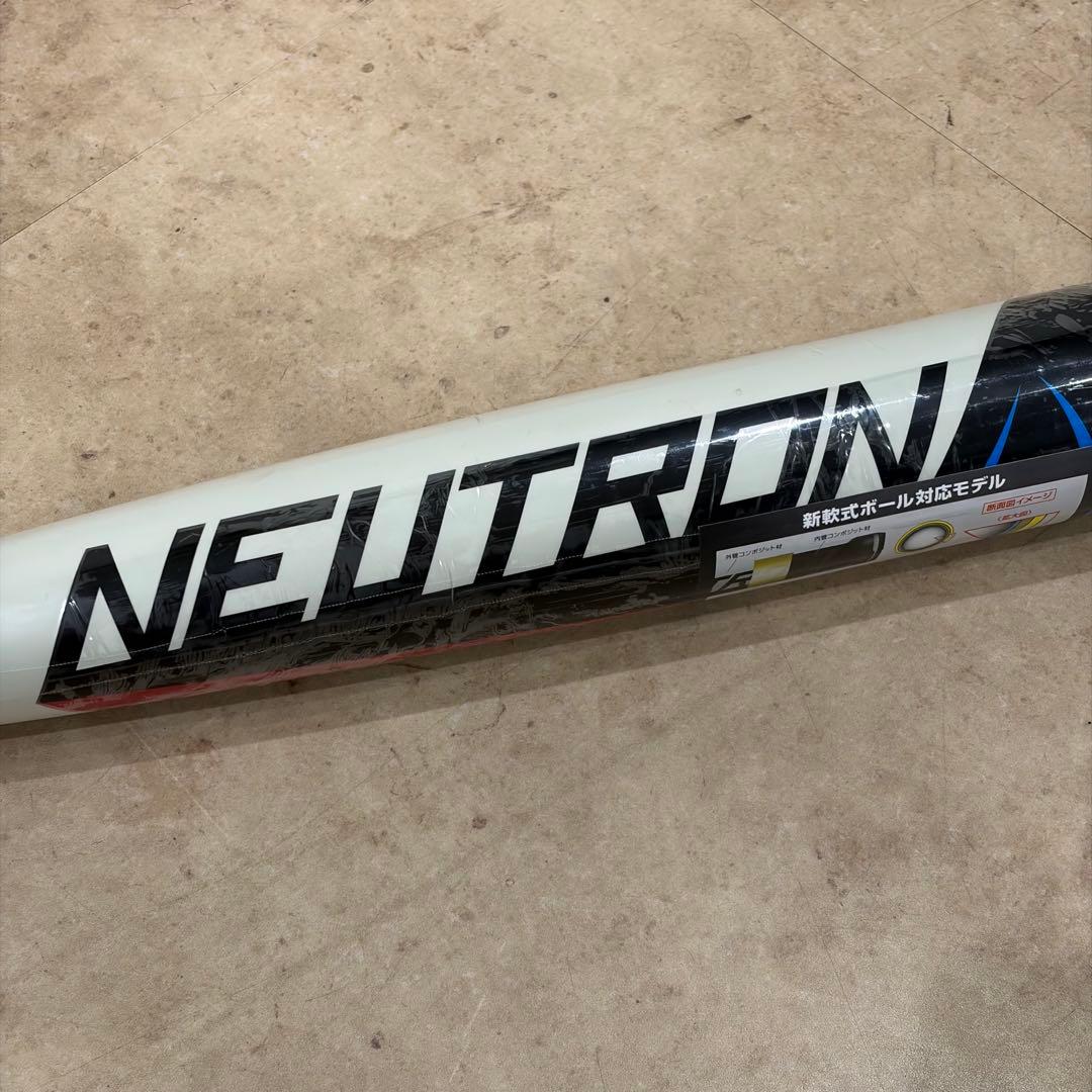 ルイスビルスラッガー 軟式 バット WTLJRB19N ニュートロン