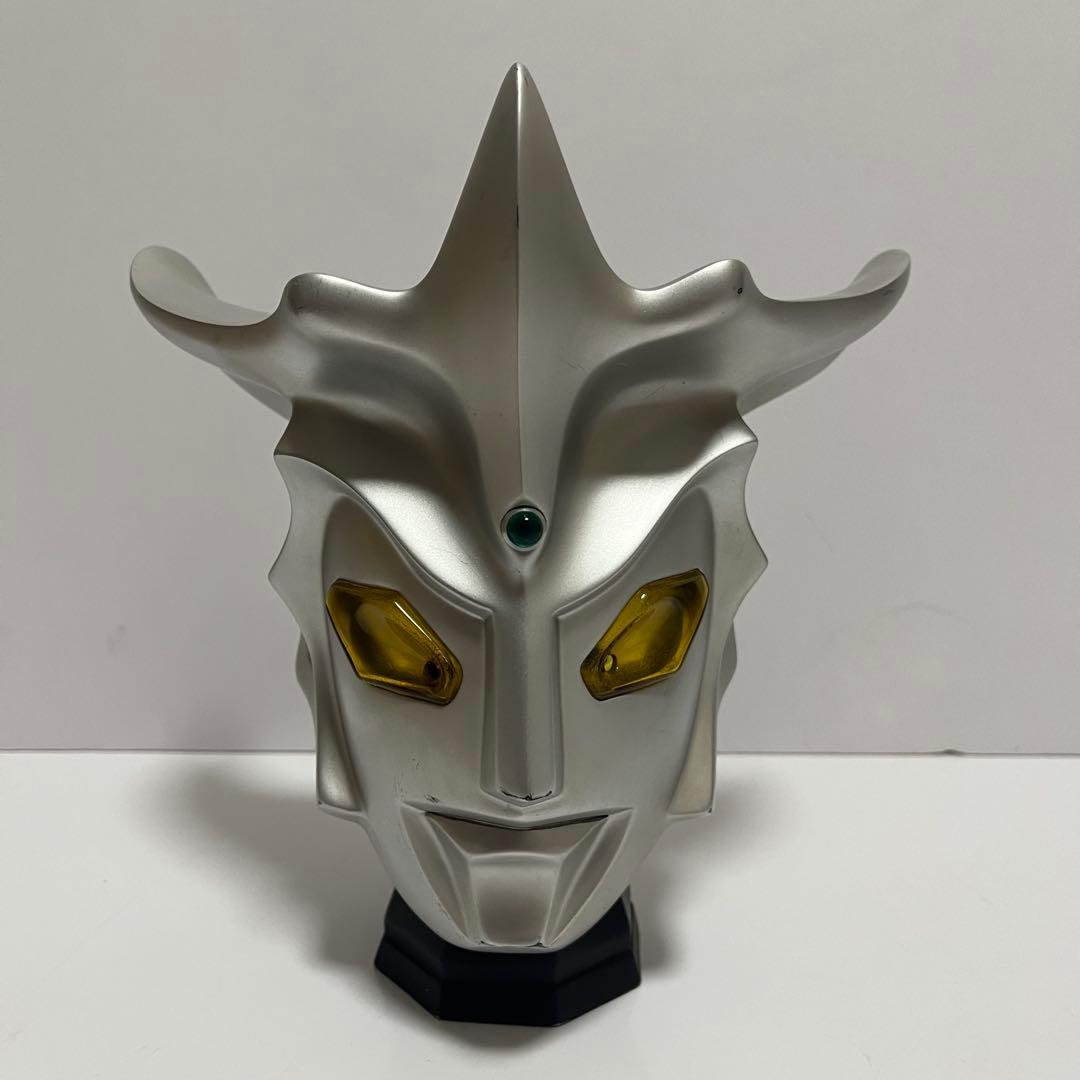 希少 メディコムトイ ウルトラマン レオ 1/2 スケール マスク