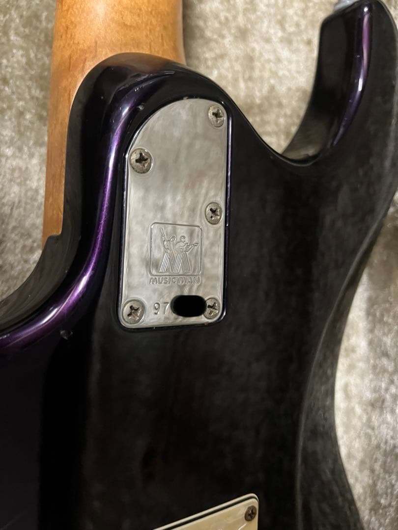 ギター MUSIC MAN SILHOUETTE SPECIAL 1996