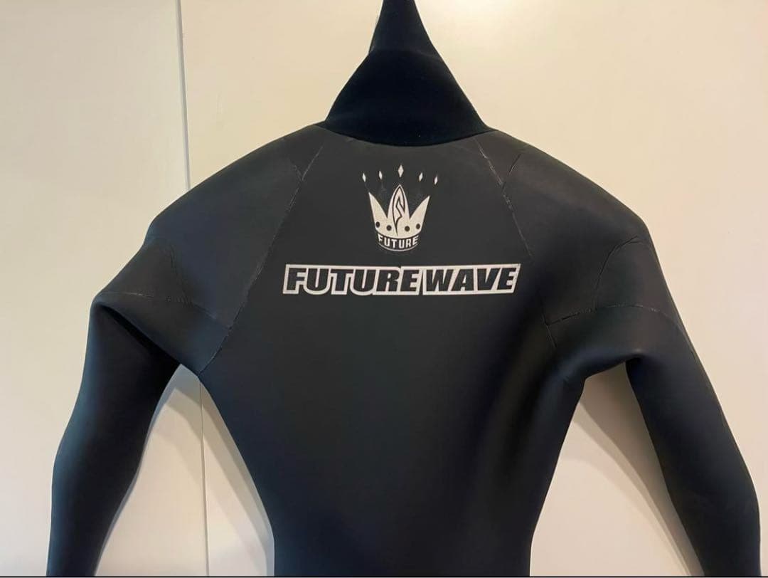 FUTURE WAVE 3mm セミドライスーツ ブラック 裏起毛