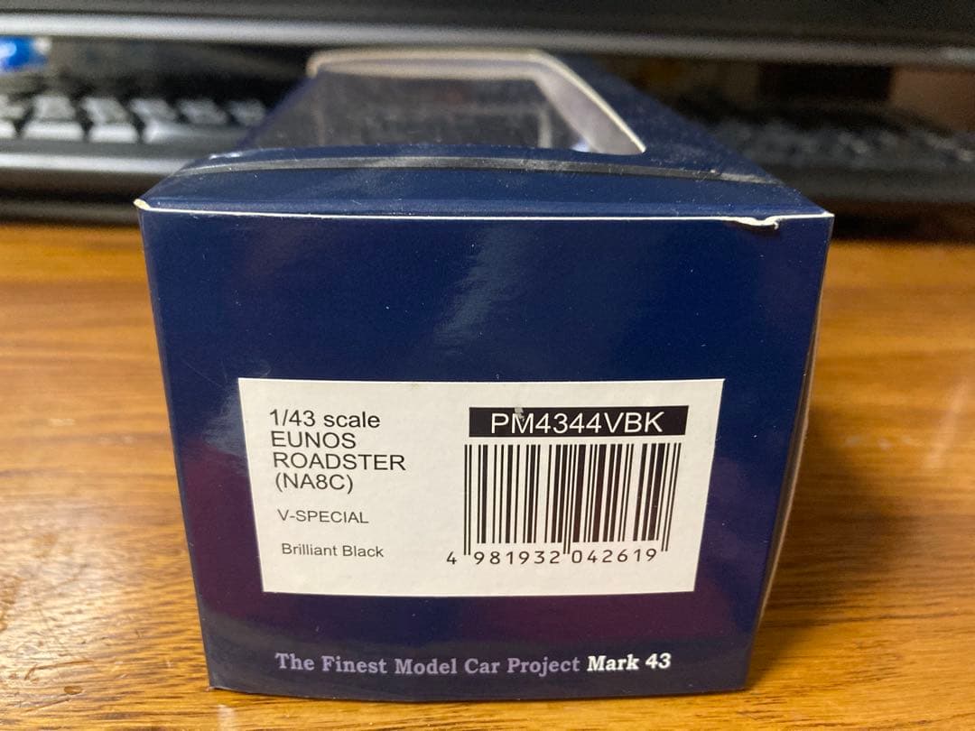 マツダ MARK43 ユーノス ロードスター Vスペシャル 1/43 ミニカー