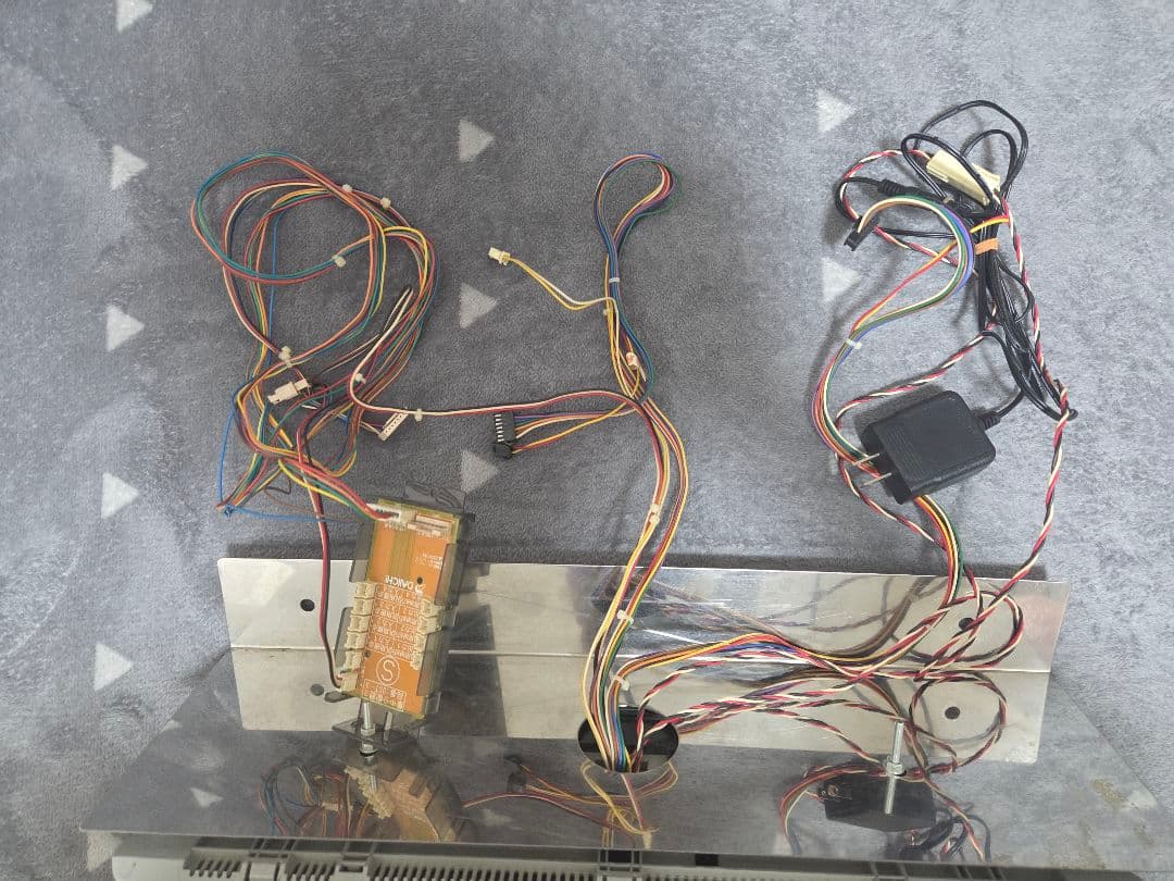 パチスロ実機 6号機マイジャグラー5(データカウンタとリモコン付き)