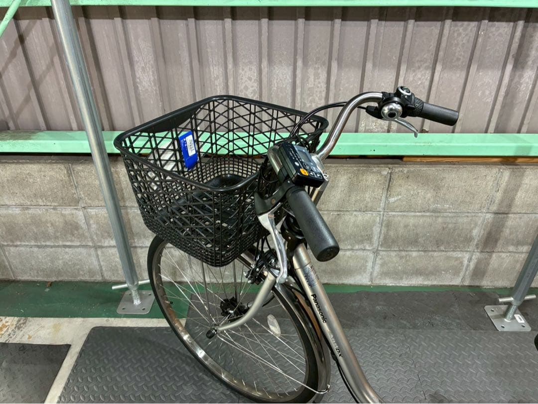 №8476 電動自転車　パナソニック　ビビDX 26インチ シルバー