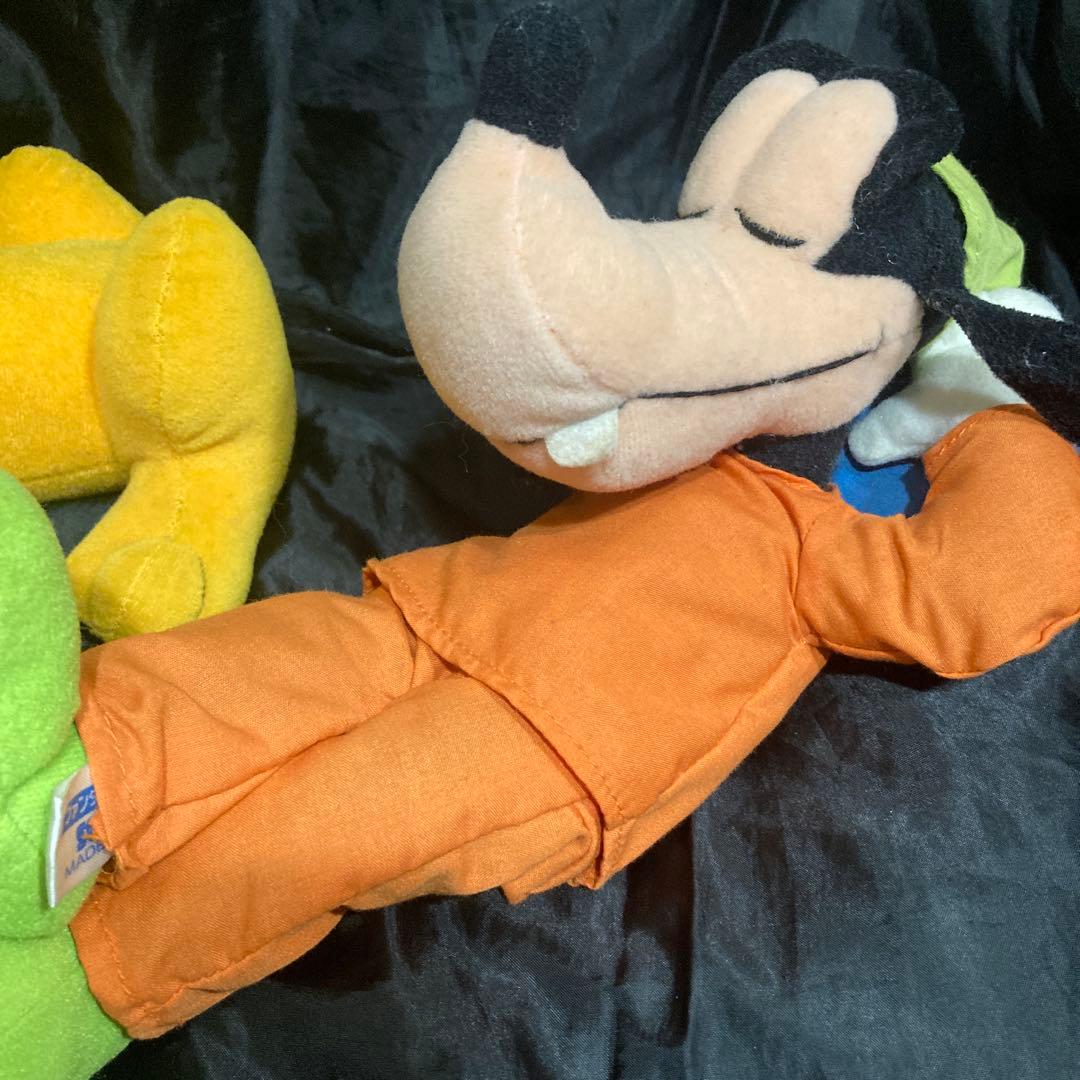 ディズニー　プルート ぬいぐるみ ポンポン付き 激レア