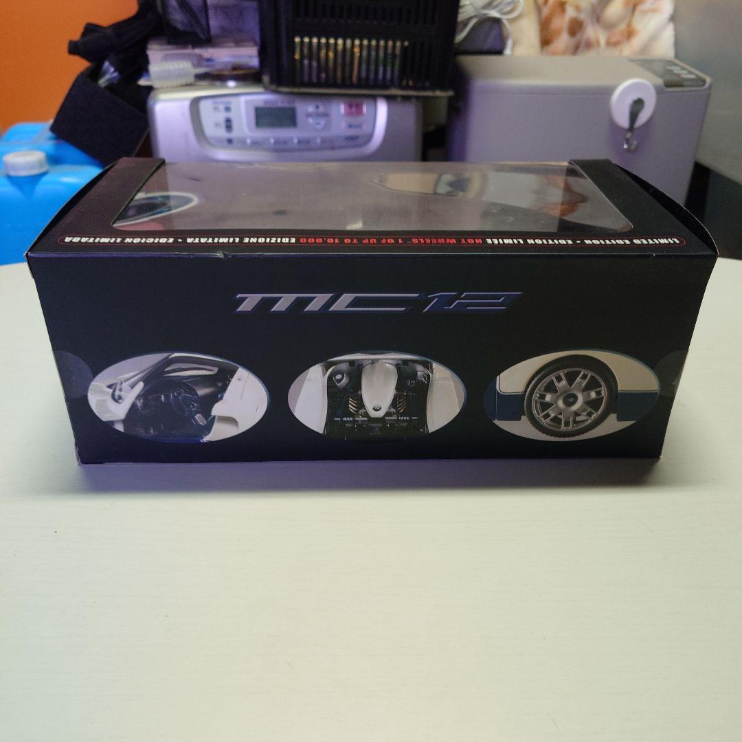 マテルエリート 1/18 マセラティ MC12　ホワイト/ブルー　未開封品