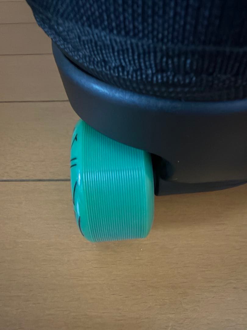 バートン キャリーバッグ キャリーケース スノーボード　BURTON