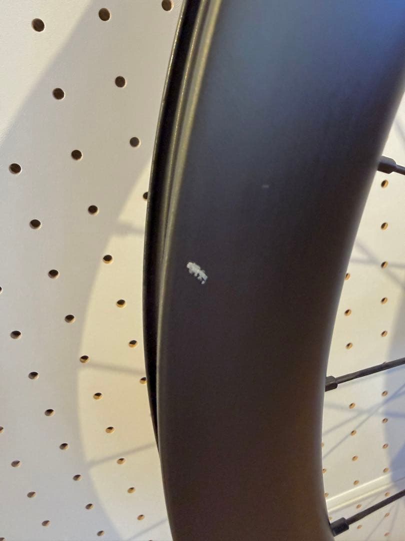 【最終値下げ】送料無料　ICAN カーボンホイールG25