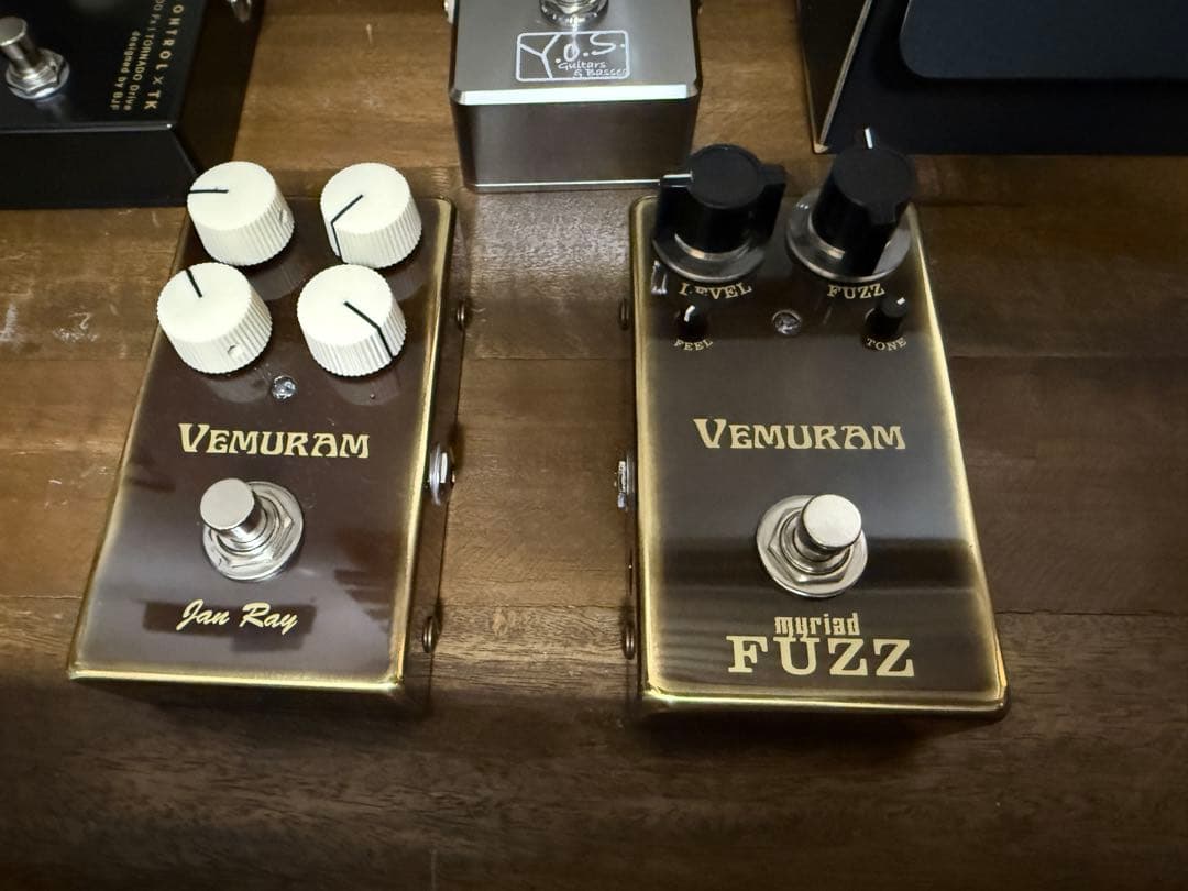 VEMURAM Jan Ray と　Myriad Fuzz
