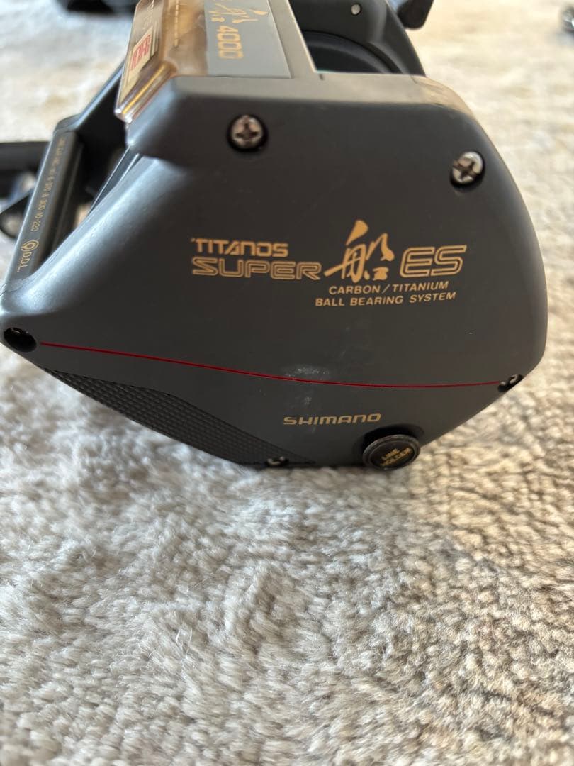 SHIMANO TITANOS 4000 フィッシングリール