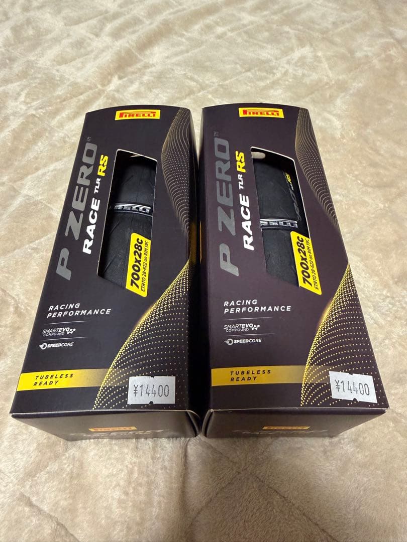 訳あり激安　P ZERO RACE TLR RS 700x28C 2本セット