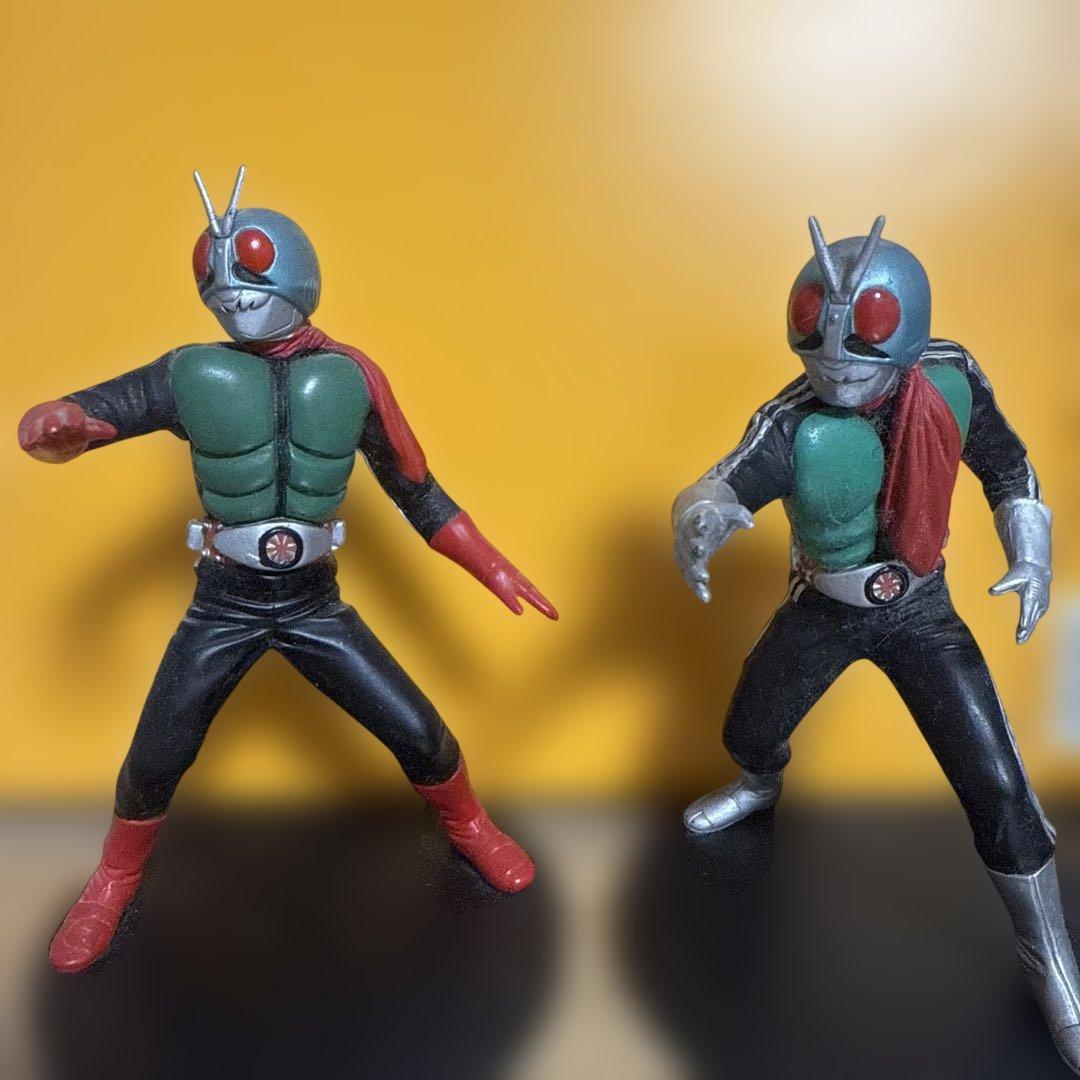 仮面ライダー　１号フィギュア2体セット！
