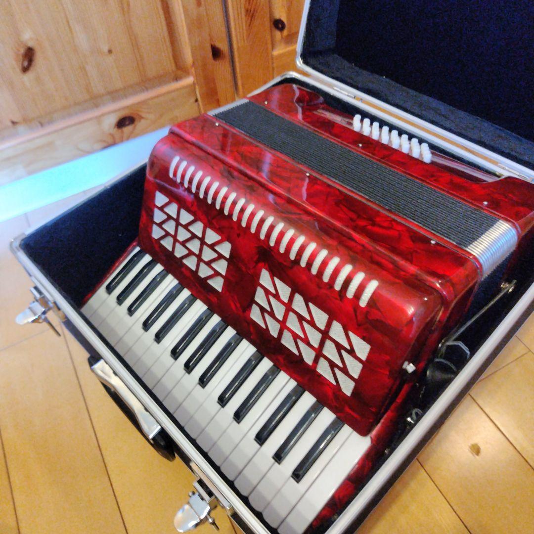 キョーリツ アコーディオン ACD-500/RD ハードケース付き　鍵盤