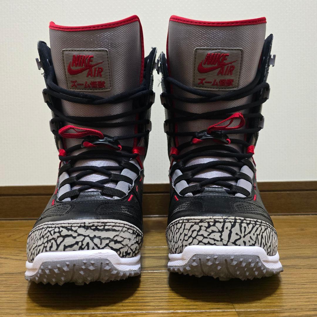 NIKE　スノーボードブーツ　 ズーム怪獣　24cm