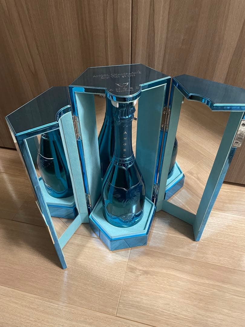 【美品・未開封】エンジェルヴィンテージ2005 ブルー