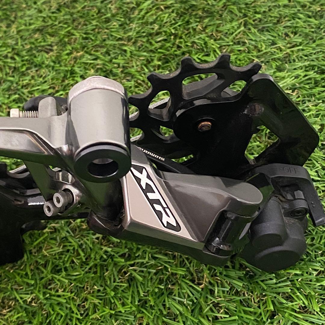 美品。SHIMANO XTR+ シフターXT 12速