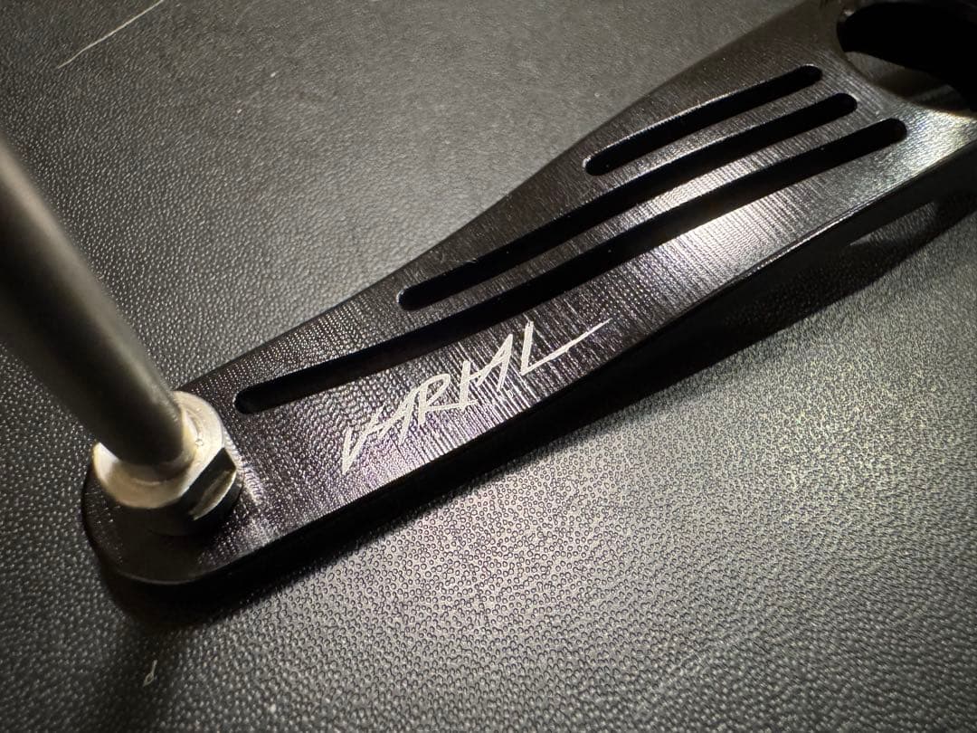 バリアル110 ブラック