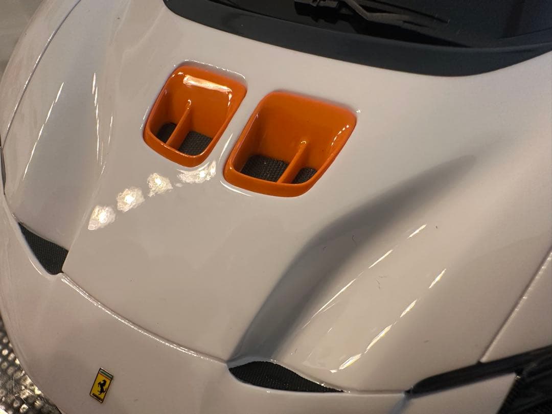 UB MODEL 1/18 フェラーリ SF 90 XX 限定20台 ミニカー