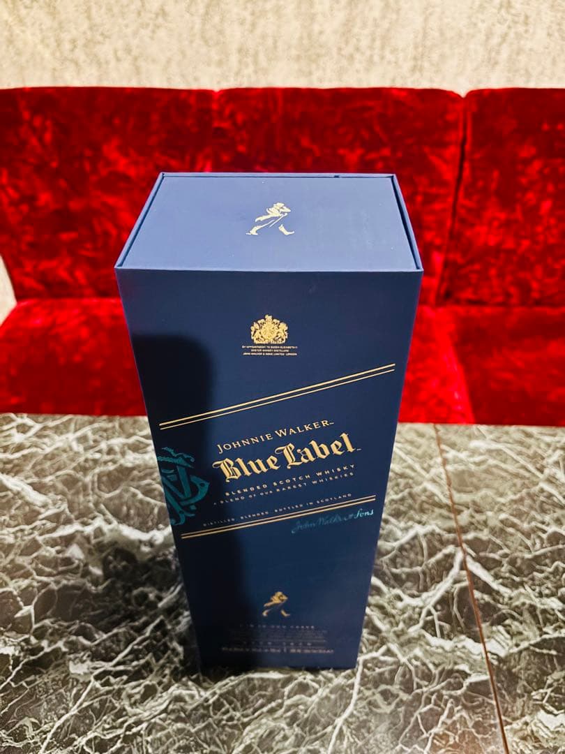 ジョニーウォーカー ブルーラベル ウイスキー ブレンデッド スコッチ 箱付き