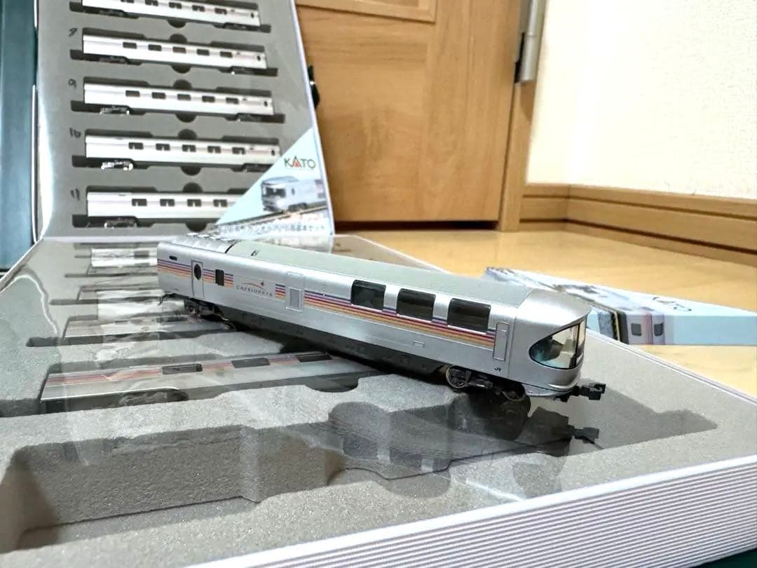 【KATO】 E26系カシオペア（機関車付） フル編成