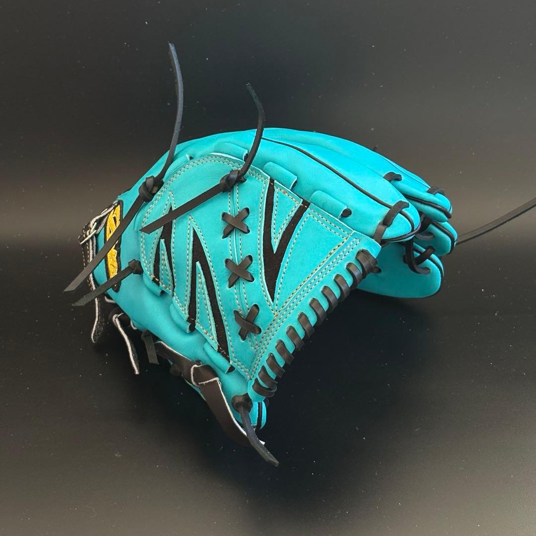 あべちゃん　新品　投手用　グローブ　硬式軟式兼用　ライナーバックノーホール