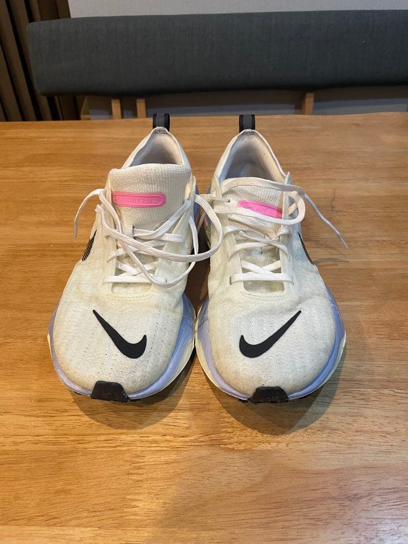 NIKE インヴィンシブル3 ホワイト　27.5cm