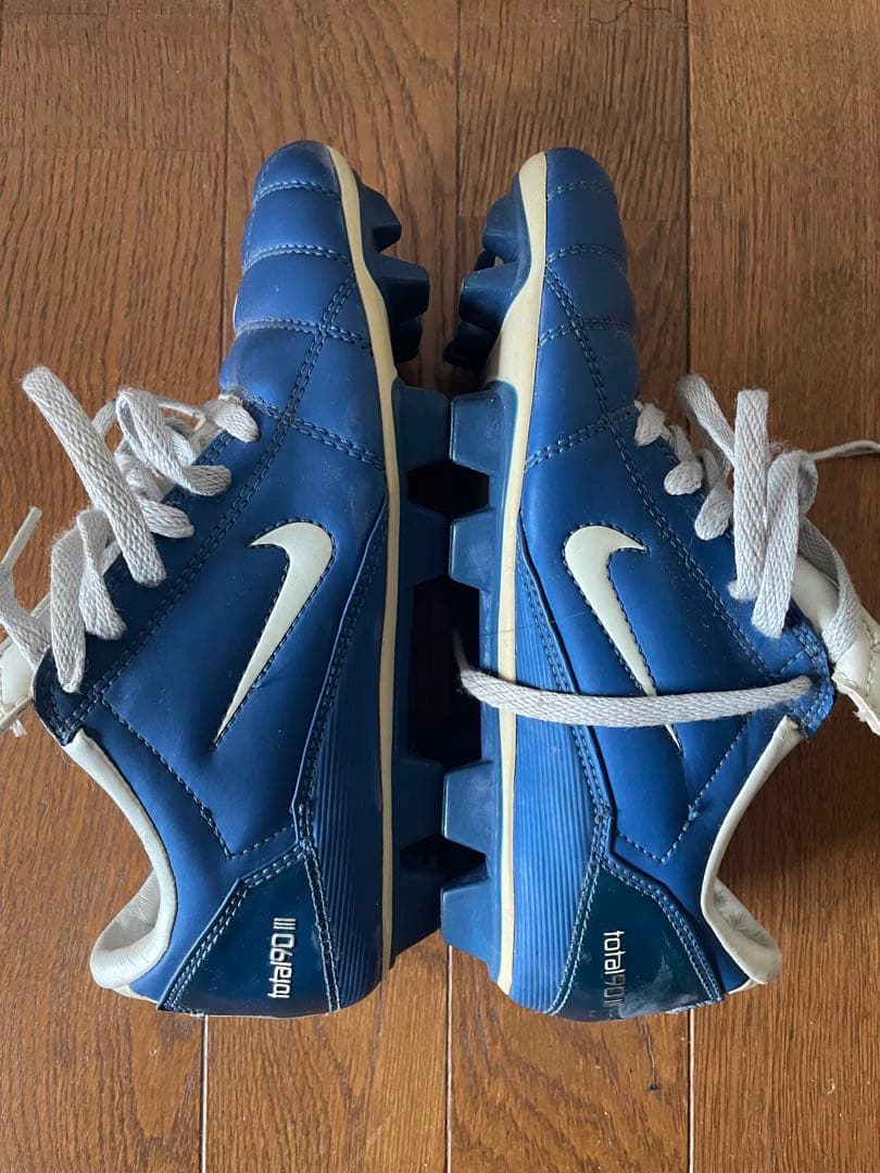 Nike Total 90 III スパイクシューズ 青
