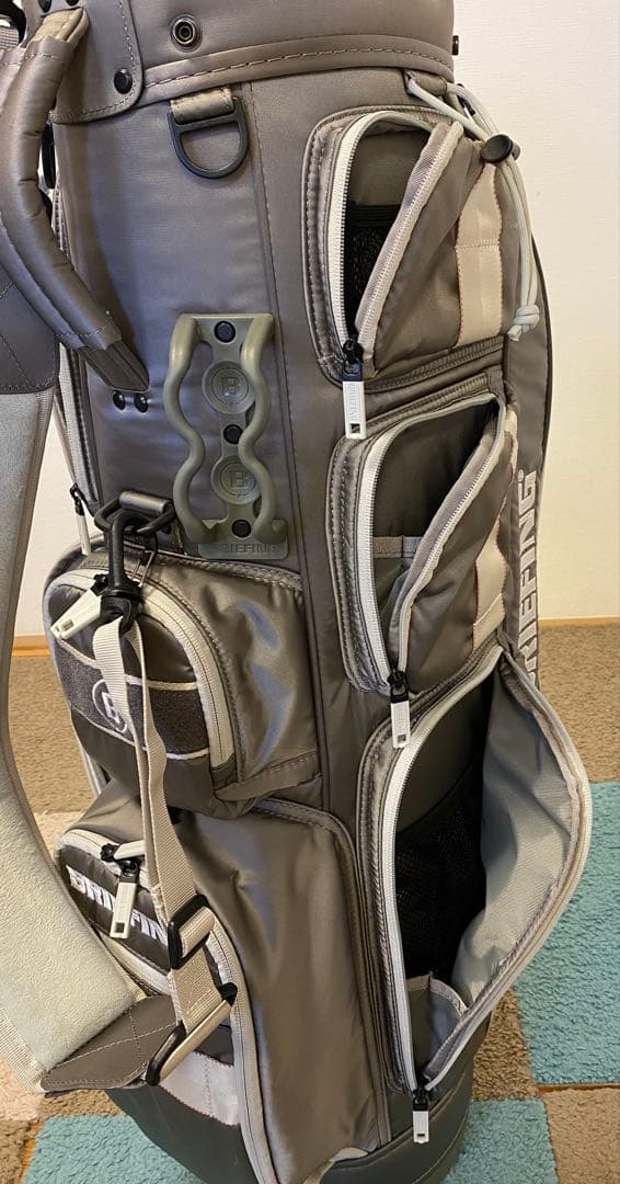 ブリーフィング　キャディバック　CR-6 8.5型