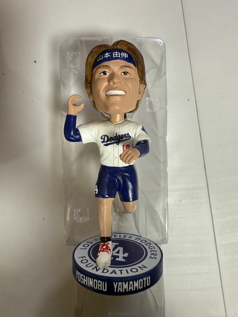 マ*コ様 山本由伸　ボブルヘッド 球場配布　チャリティ　　大谷翔平　ドジャース