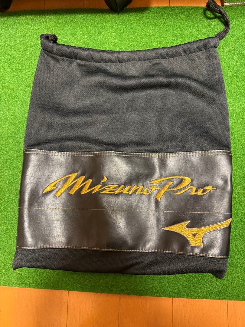 【超美品】ミズノプロ 硬式 投手用 オーダーグローブ 波賀ジャパン