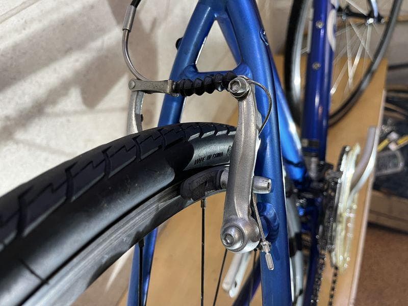 GIANT ESCAPE R3 クロスバイク sizeM　ブルーカラー