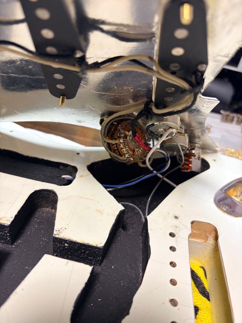 （希少）Suhr Classic Antique Olympic White