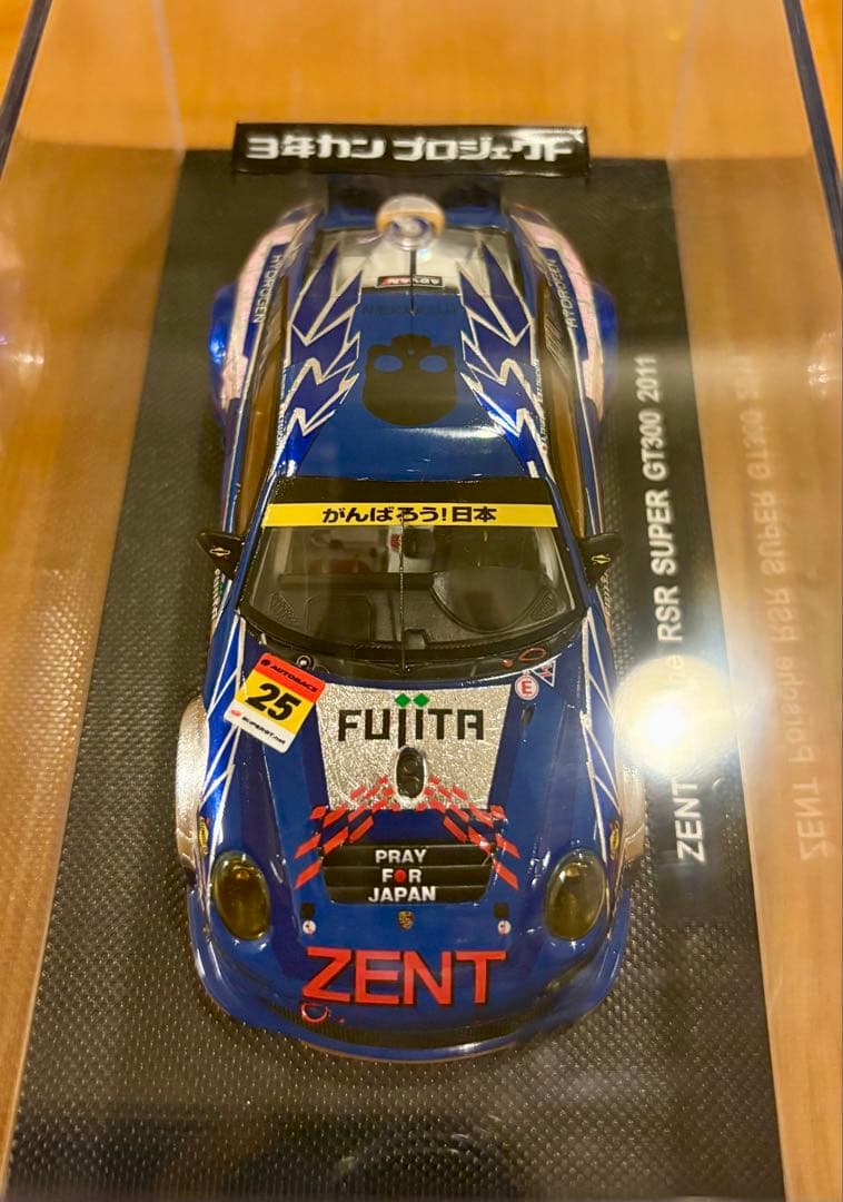 【EBBRO】ZENT Porsche RSR SUPER GT300 1/43