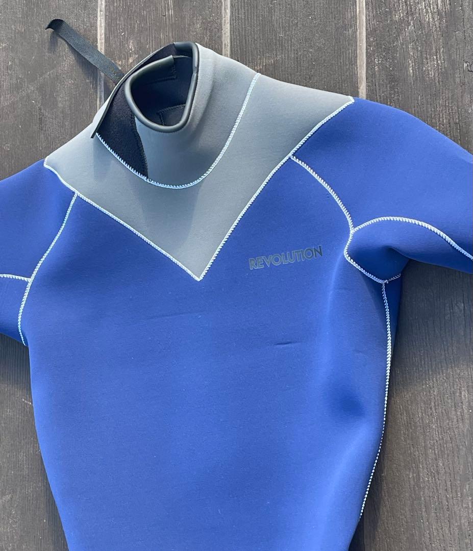 REVO レボリューション　スプリング（半袖半パン） L〜XL相当【美品/お得】