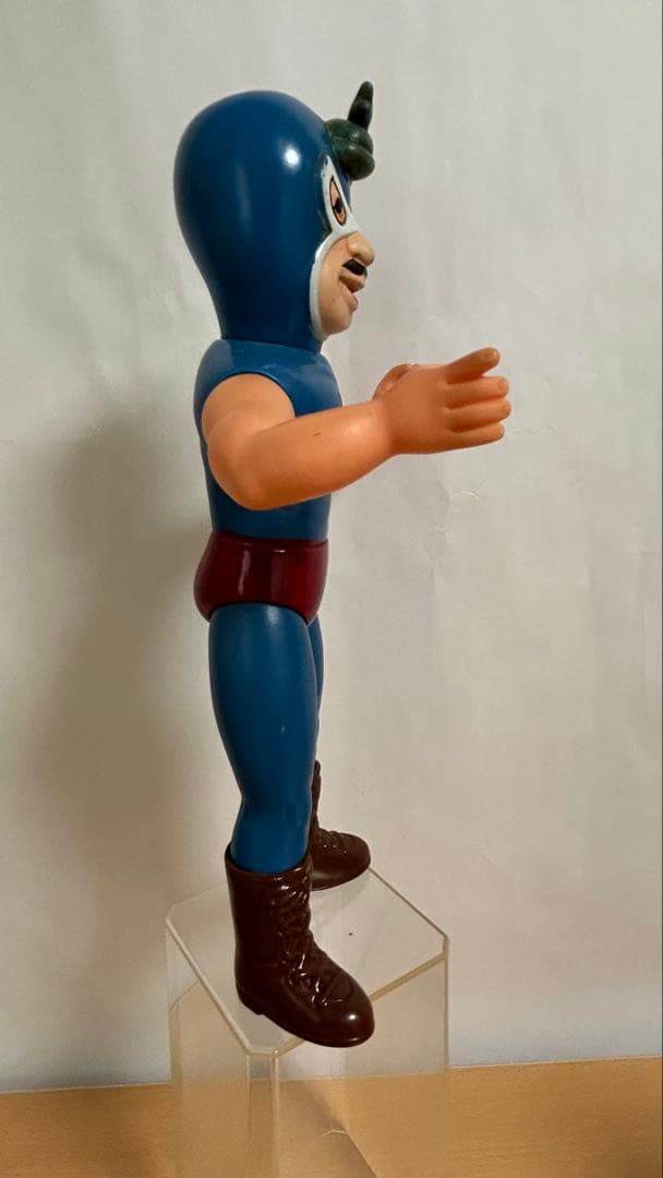 ブラックパイソン　タイガーマスク　ソフビ　フィギュア