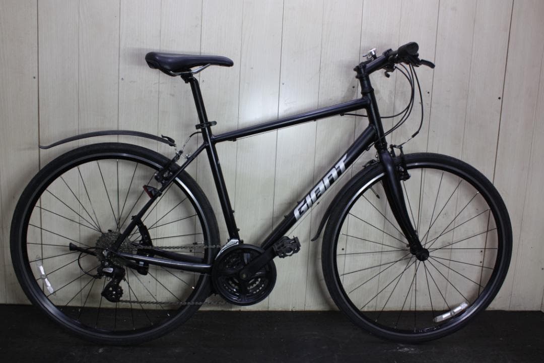 現行GIANT ESCAPE R 700C アルミ 24速 500mm 黒クロス