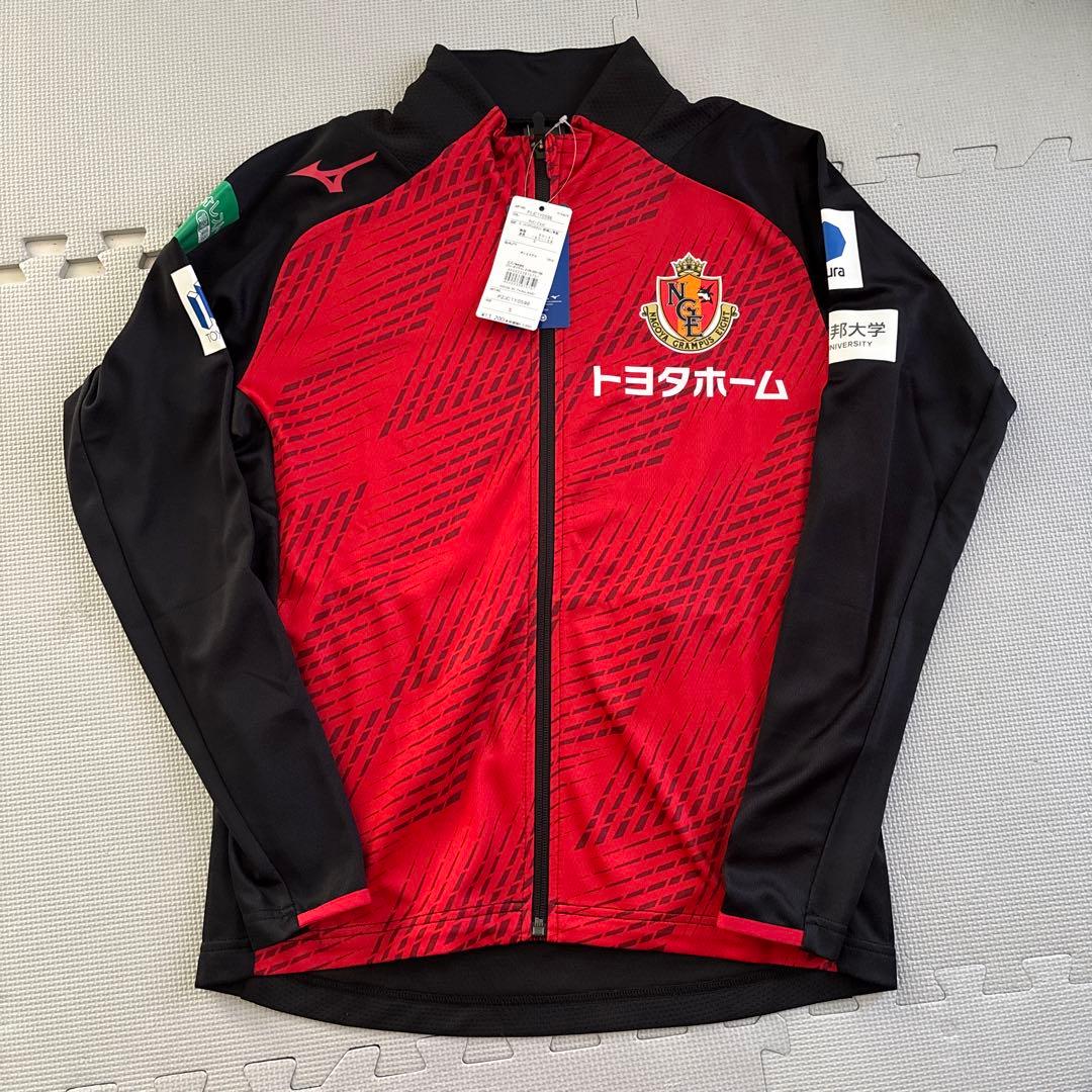 名古屋グランパス　トレーニングウェアセットアップ3点セット　タグ付き　新品