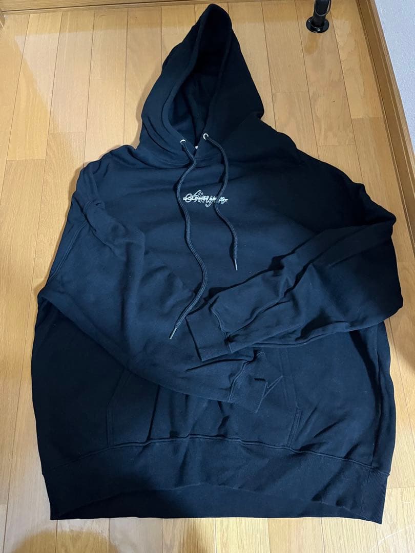 あいみょん　イルカな？スウェット